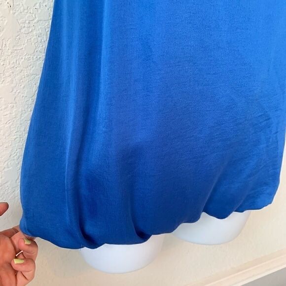 BCBG BLUE BEADED HALTER TOP - Picture 4 of 7